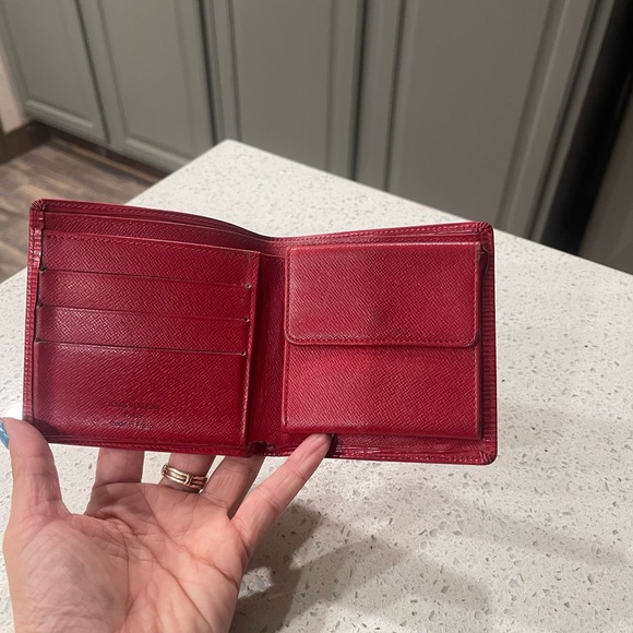 Louis Vuitton Red Epi Men’s Wallet - Picture 5 of 10